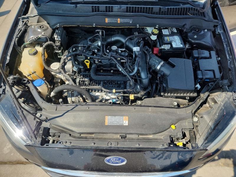 2019 FORD FUSION SE 11