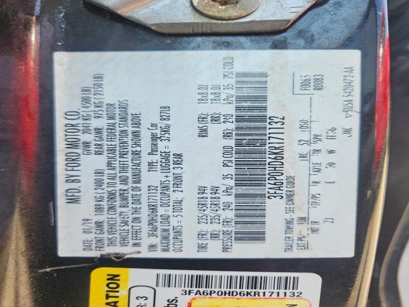 2019 FORD FUSION SE 12