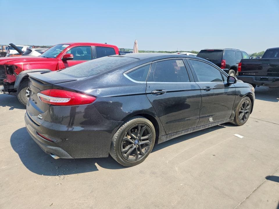 2019 FORD FUSION SE 3