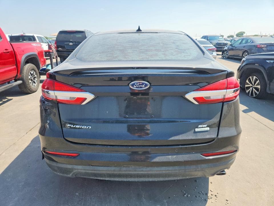 2019 FORD FUSION SE 6