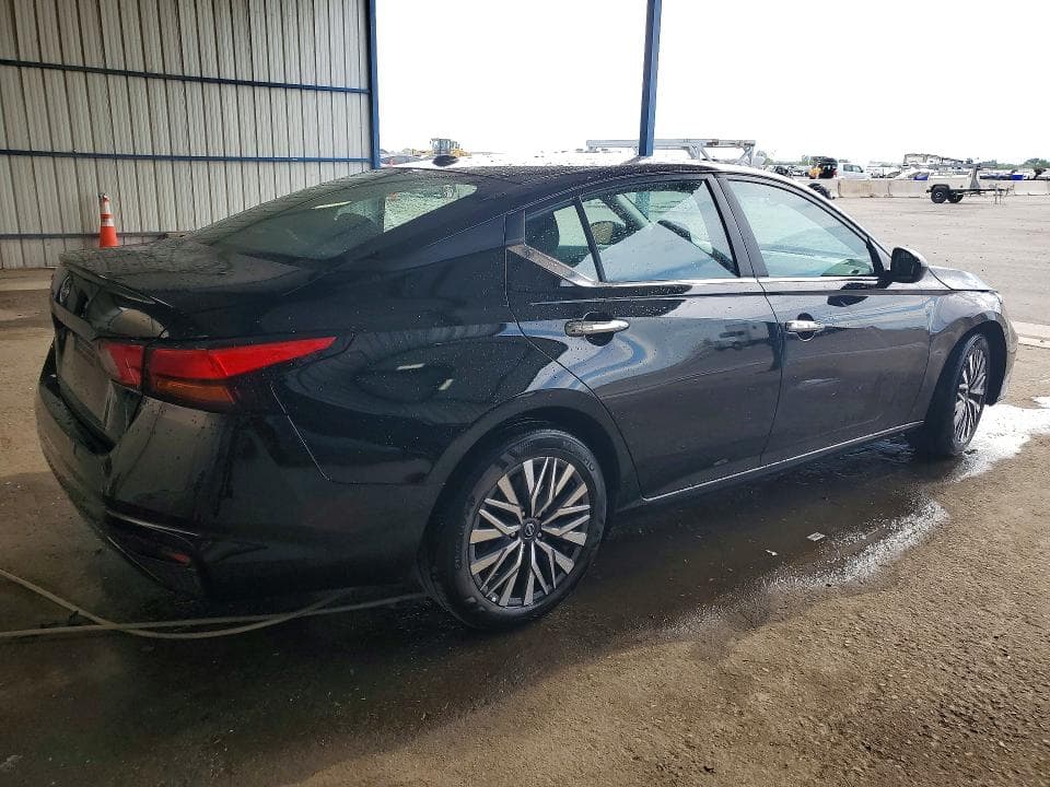 2025 NISSAN ALTIMA SV 3