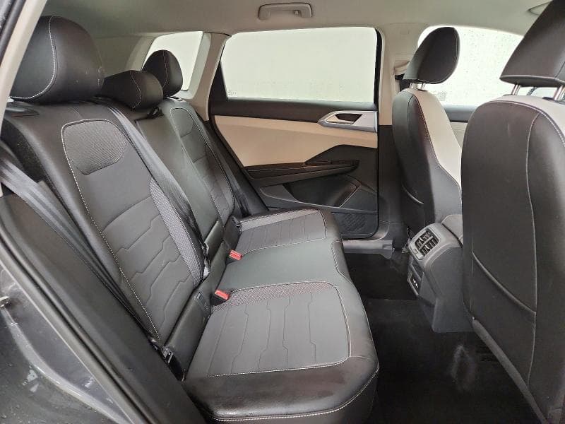 2026 VOLKSWAGEN TAOS SE 11