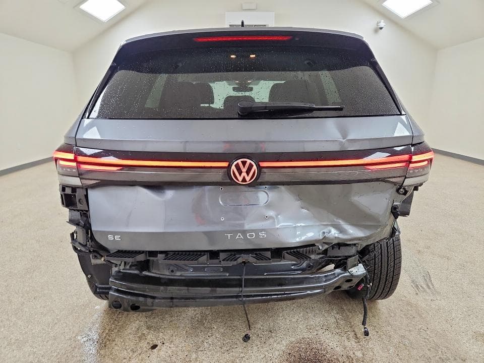 2026 VOLKSWAGEN TAOS SE 6