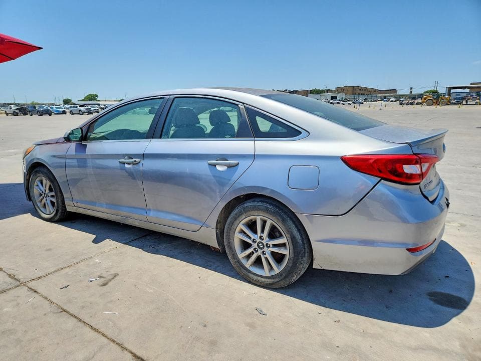 2017 HYUNDAI SONATA SE 2