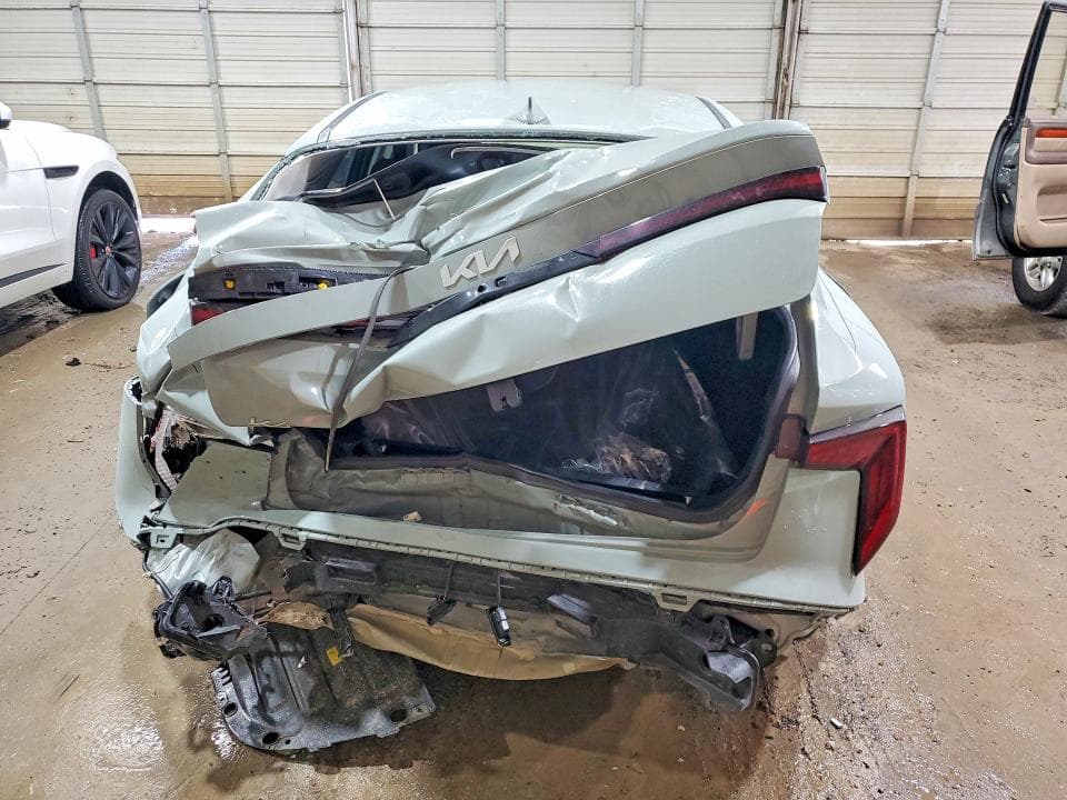 2025 KIA K4 LXS 6