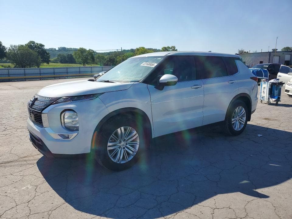 2022 MITSUBISHI OUTLANDER ES - 1