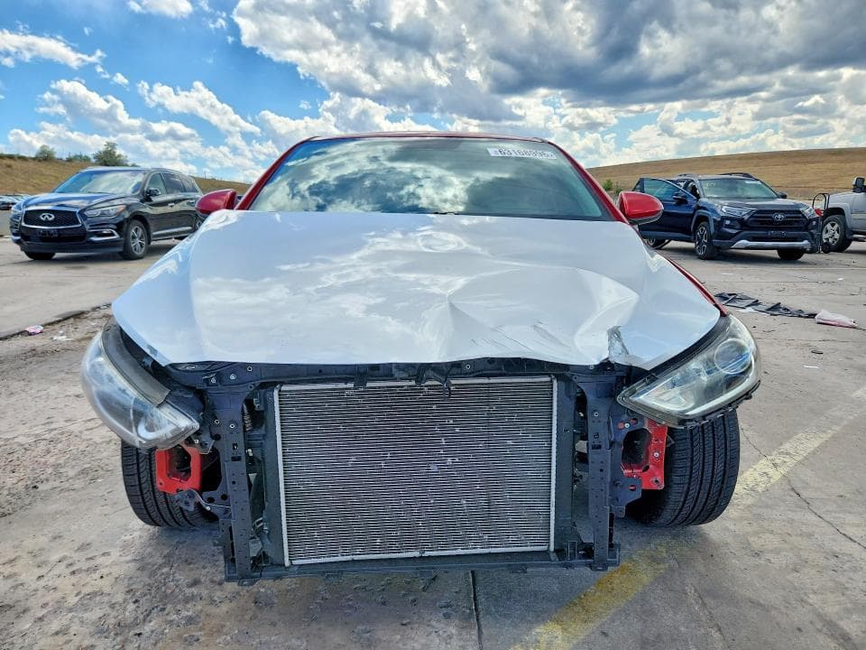 2018 HYUNDAI ELANTRA SEL 5
