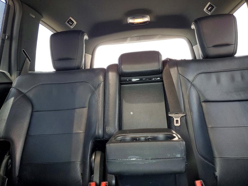 2017 MERCEDES-BENZ GLS 550 4MATIC 10
