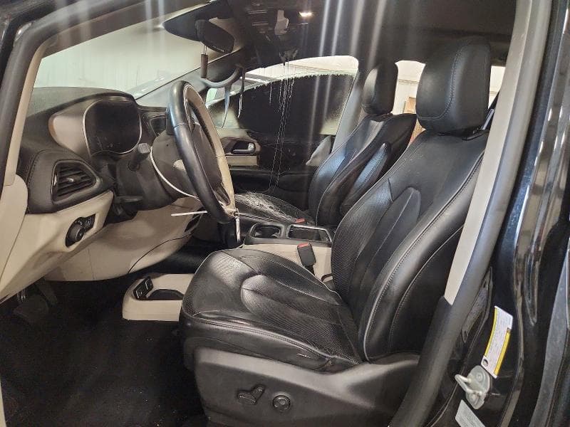 2017 CHRYSLER PACIFICA LIMITED 7