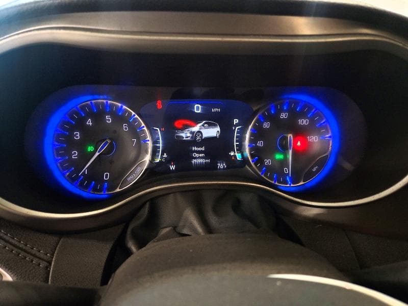 2017 CHRYSLER PACIFICA LIMITED 9