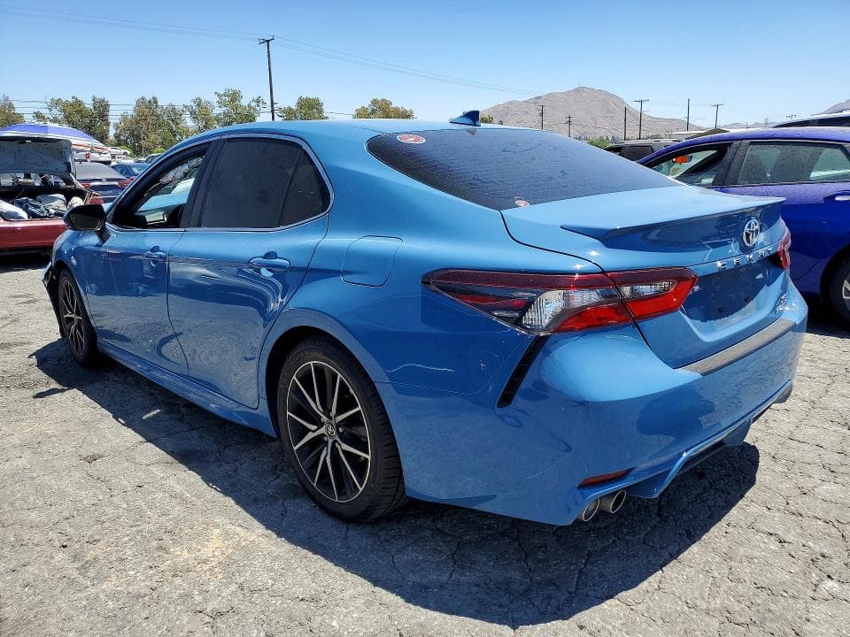 2023 TOYOTA CAMRY HYBRID SE 2