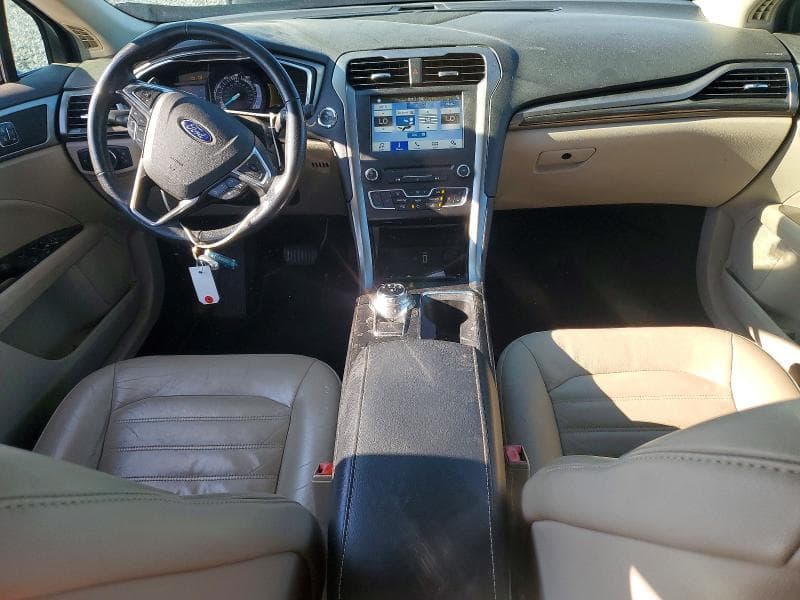 2017 FORD FUSION SE 8