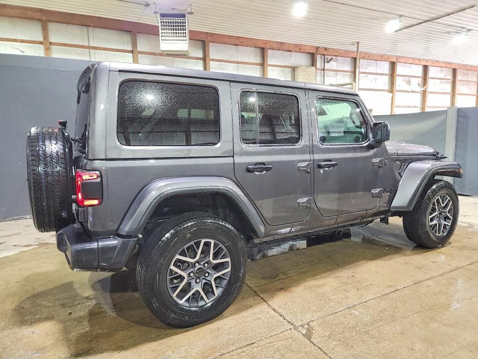 2025 JEEP WRANGLER SAHARA 3