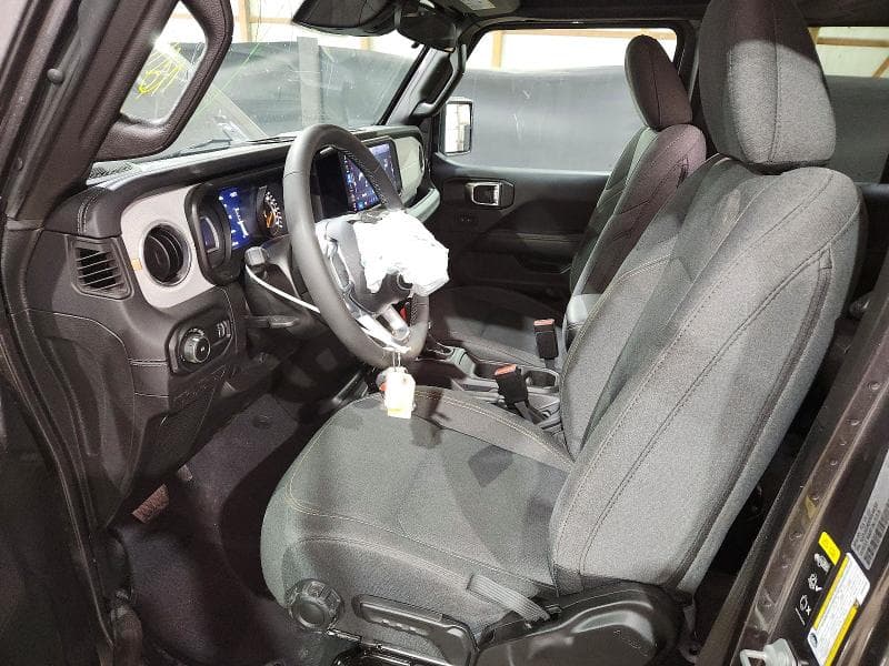 2025 JEEP WRANGLER SAHARA 7