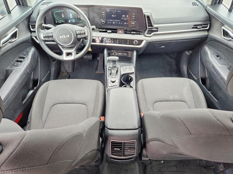 2024 KIA SPORTAGE LX 8