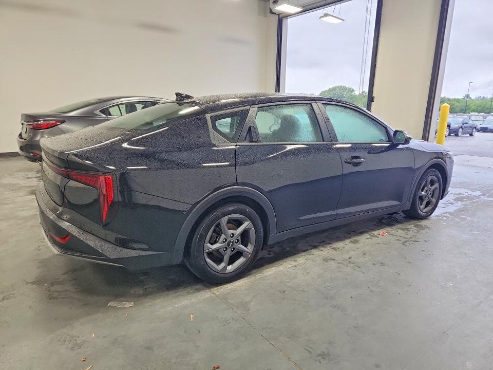 2026 KIA K4 LXS 3