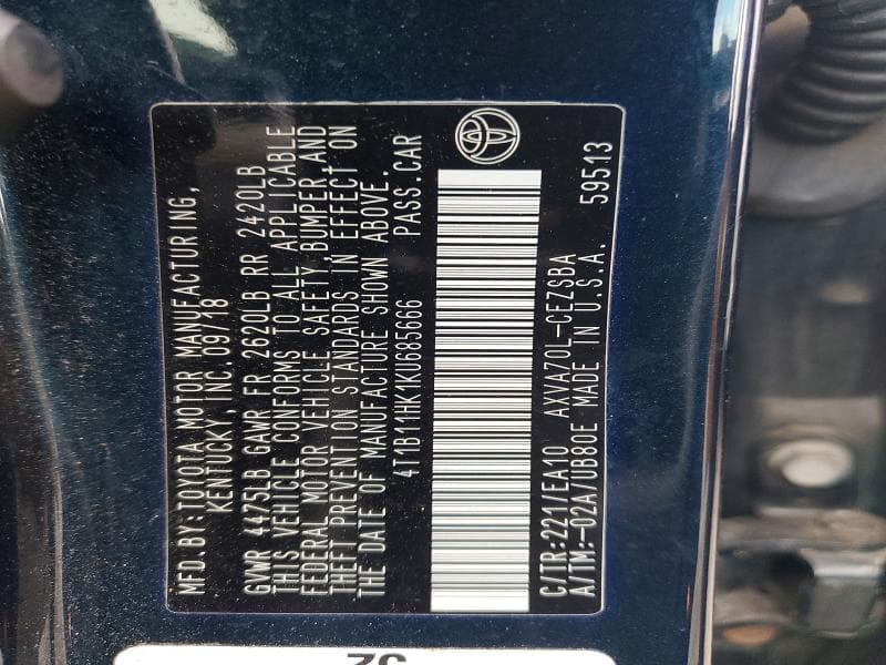 2019 TOYOTA CAMRY SE 12
