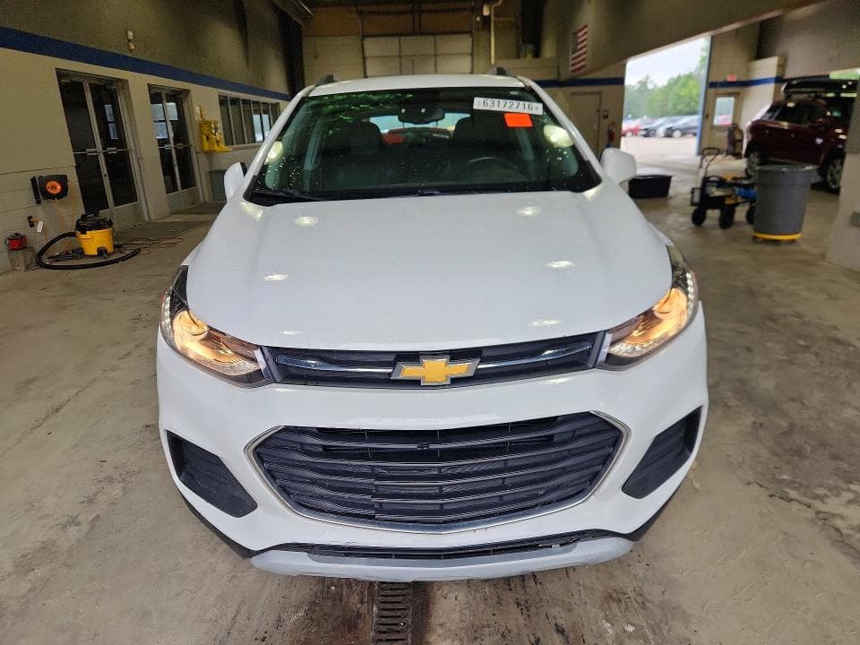 2020 CHEVROLET TRAX 1LT 5