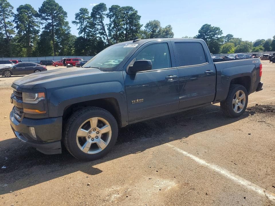 2017 CHEVROLET SILVERADO K1500 LT - 1