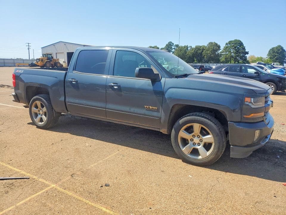 2017 CHEVROLET SILVERADO K1500 LT 4
