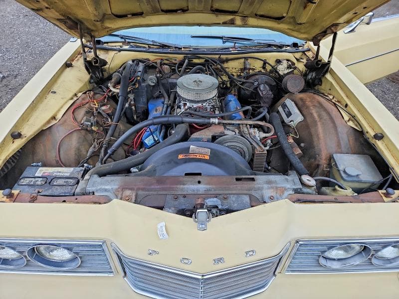 1974 FORD LTD 11