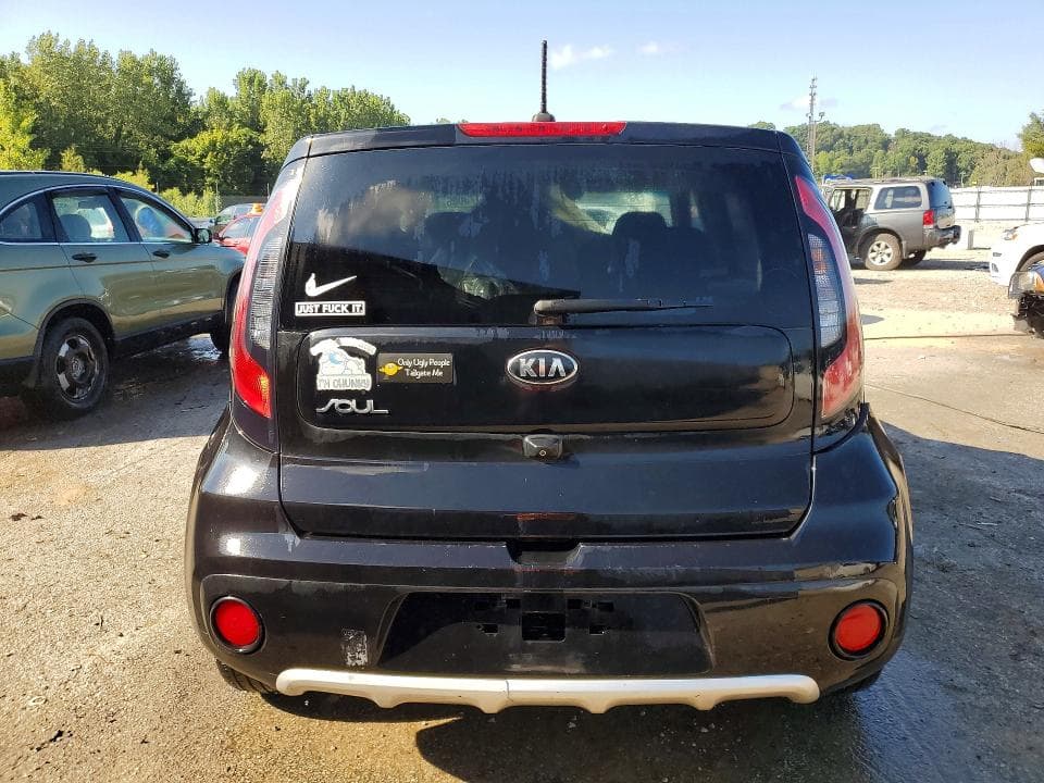 2017 KIA SOUL + 6