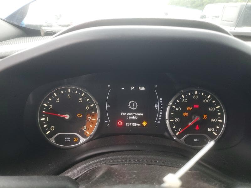 2018 JEEP RENEGADE LATITUDE 9