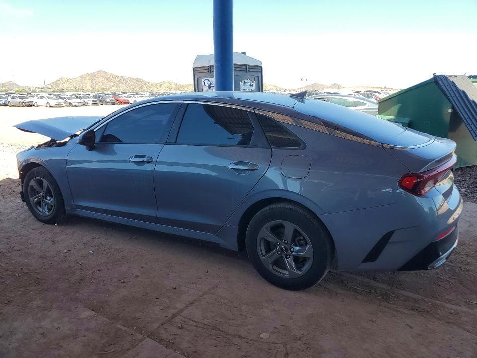 2022 KIA K5 LXS 2