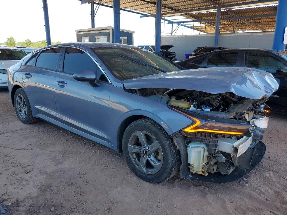2022 KIA K5 LXS 4