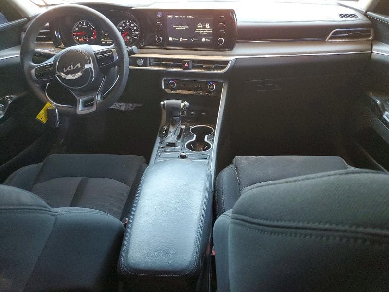 2022 KIA K5 LXS 8