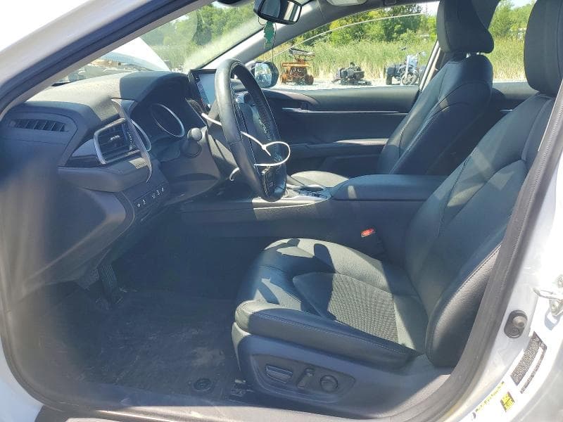 2024 TOYOTA CAMRY XLE 7