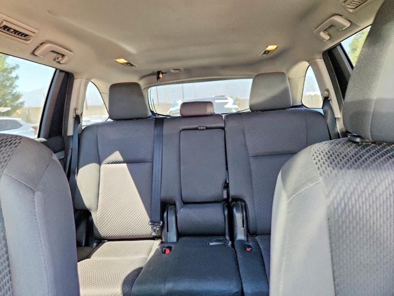 2018 TOYOTA HIGHLANDER LE 10