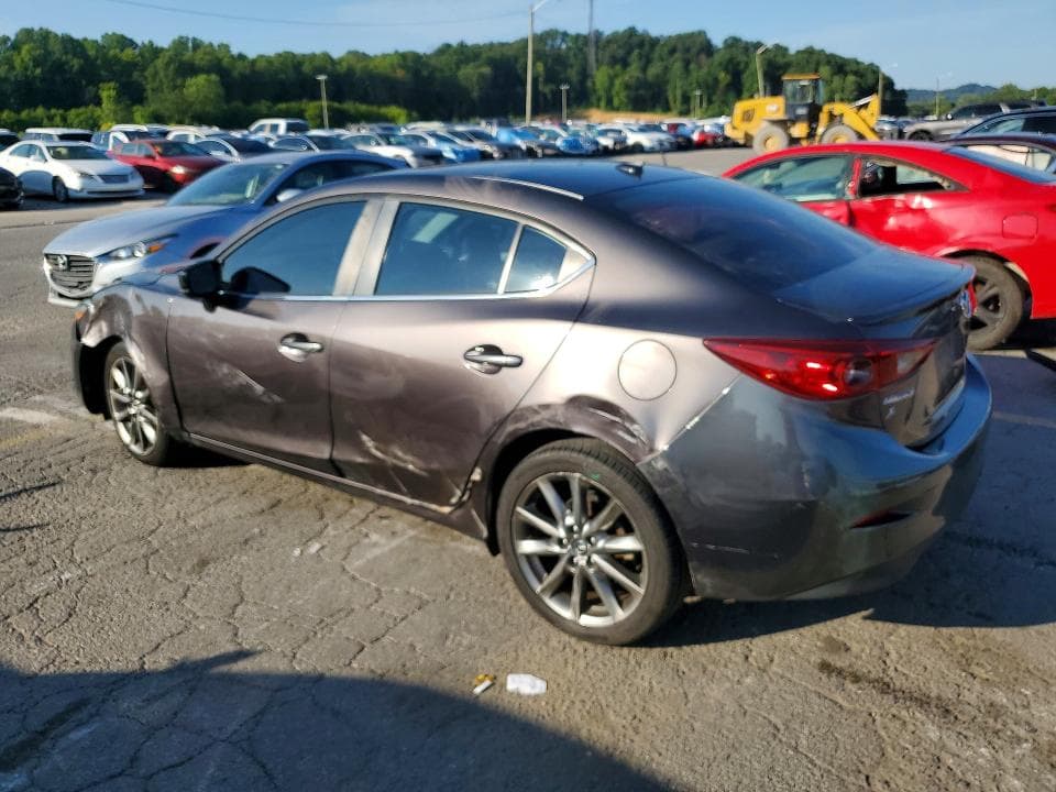 2018 MAZDA 3 TOURING 2