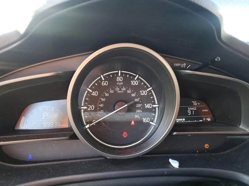 2018 MAZDA 3 TOURING 9