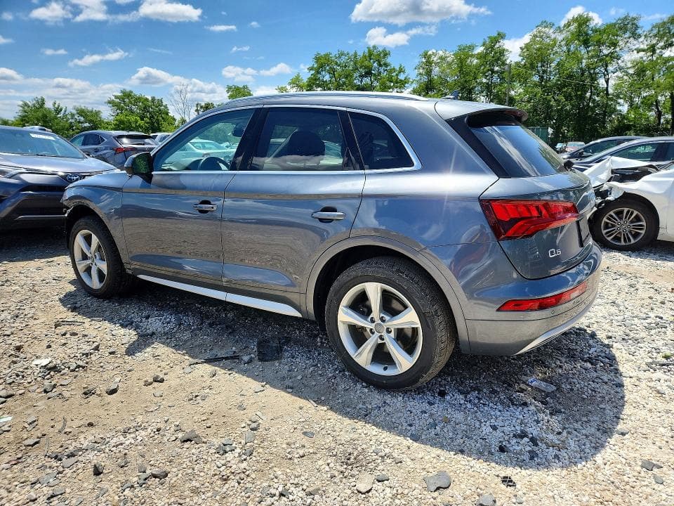 2020 AUDI Q5 PREMIUM 2