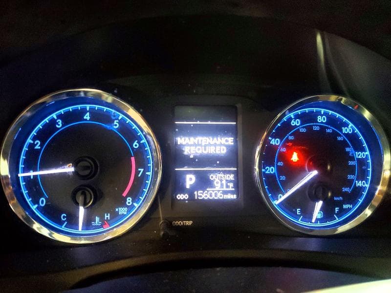 2018 TOYOTA COROLLA LE 9