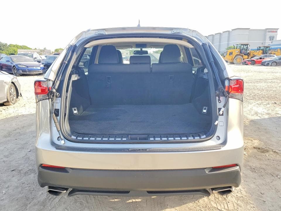 2017 LEXUS NX 200T BASE 6