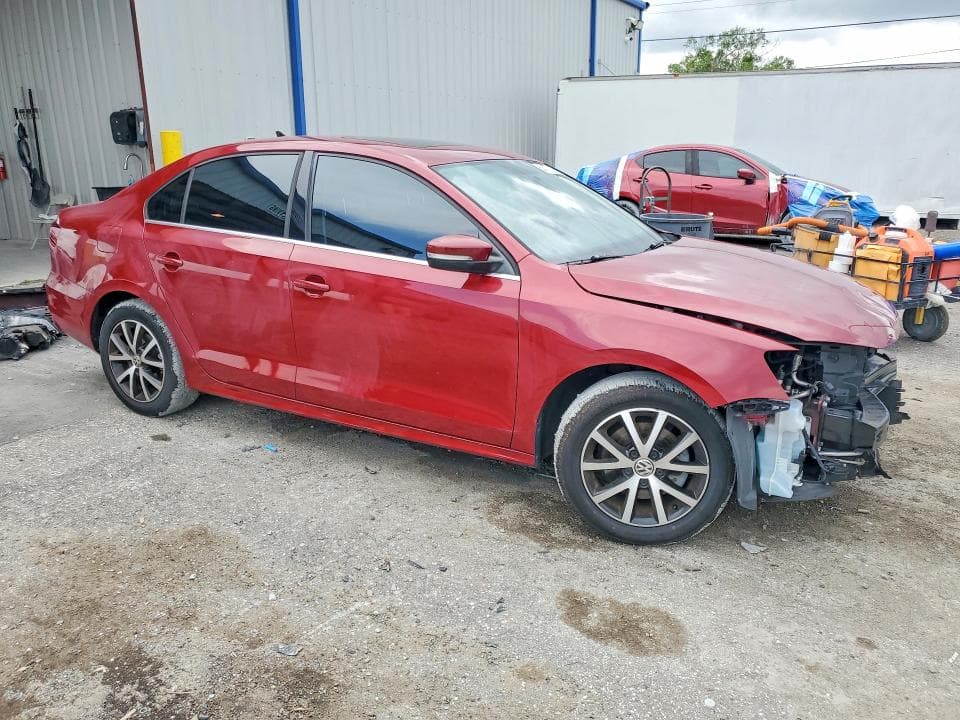 2017 VOLKSWAGEN JETTA SE 4