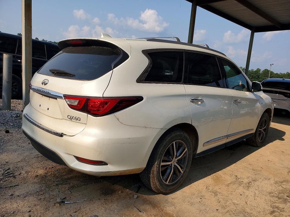 2017 INFINITI QX60 BASE 3