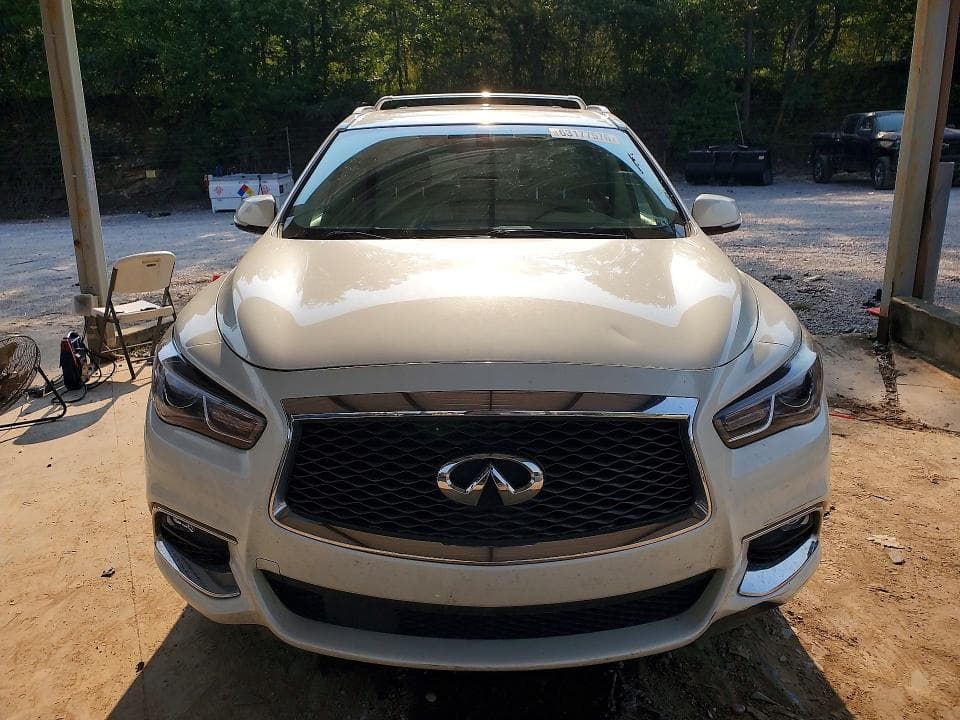 2017 INFINITI QX60 BASE 5