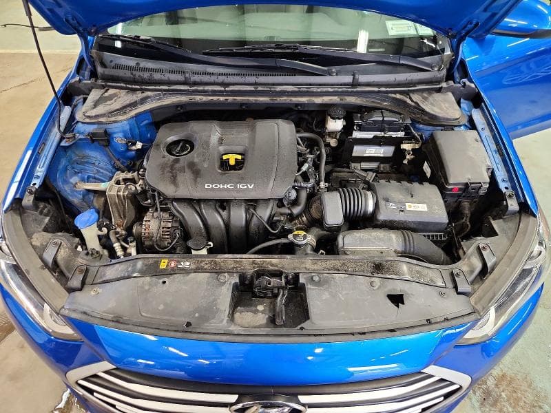 2017 HYUNDAI ELANTRA SE 11
