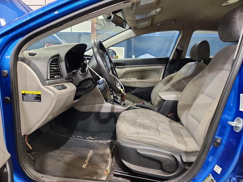 2017 HYUNDAI ELANTRA SE 7