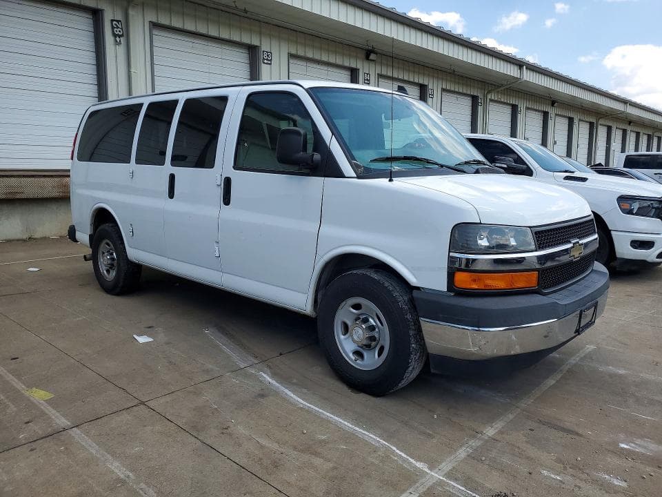 2018 CHEVROLET EXPRESS G2500 LT 4