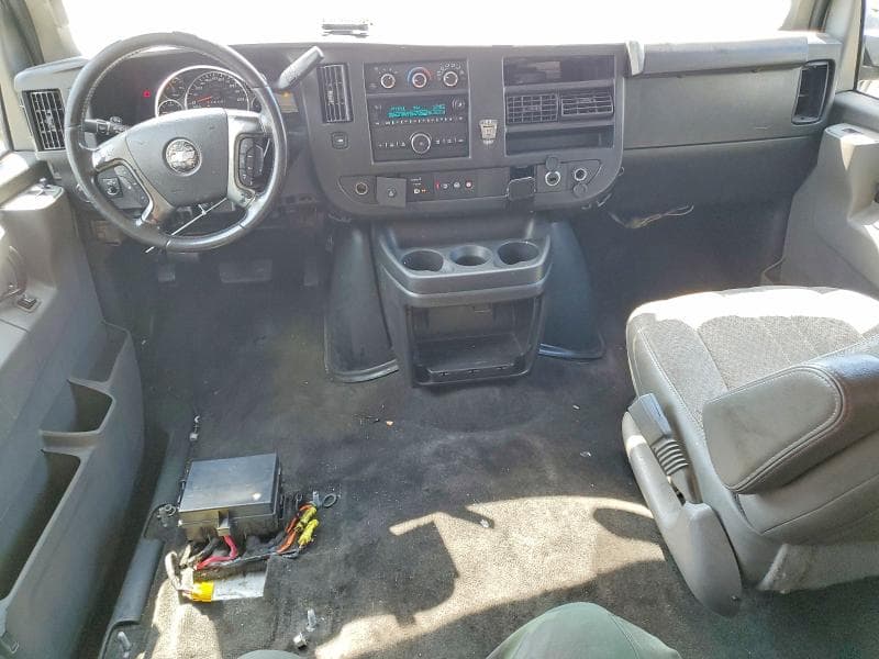 2018 CHEVROLET EXPRESS G2500 LT 8