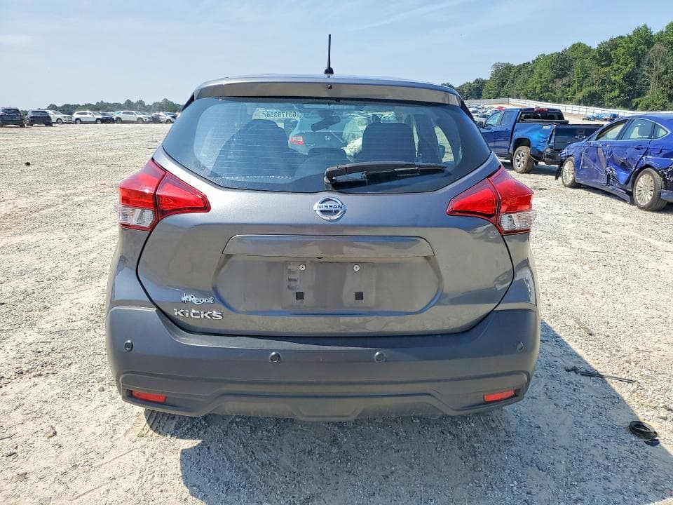 2020 NISSAN KICKS S 6