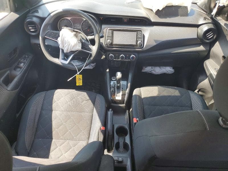 2020 NISSAN KICKS S 8