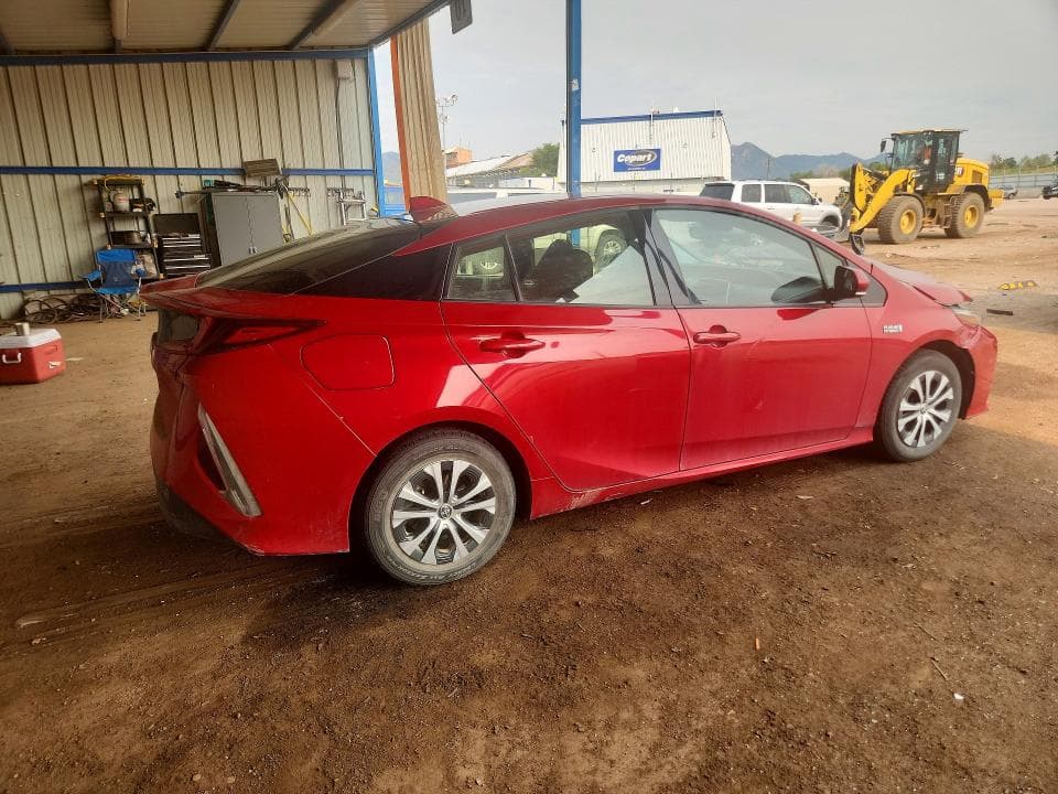 2020 TOYOTA PRIUS PRIME LE 3