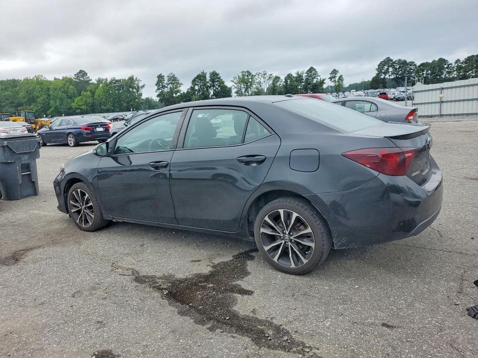 2017 TOYOTA COROLLA SE 2