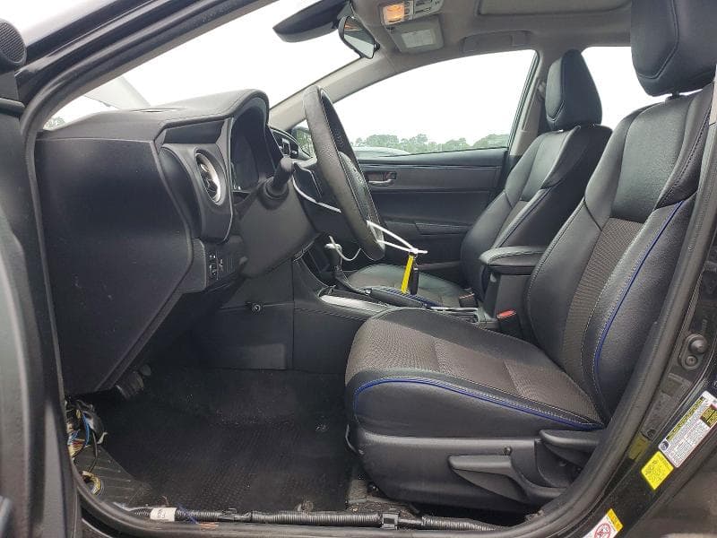 2017 TOYOTA COROLLA SE 7