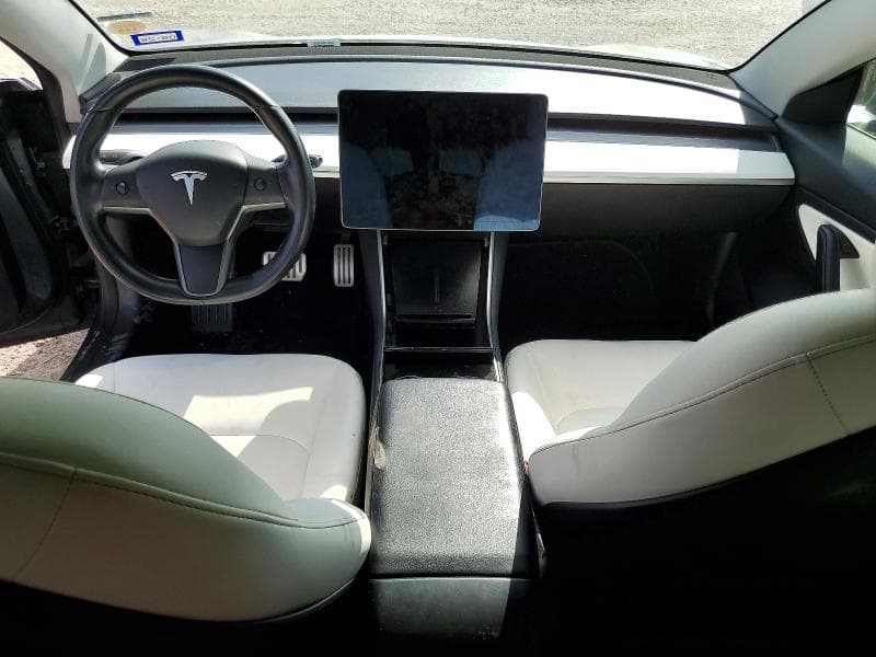 2019 TESLA MODEL 3 8